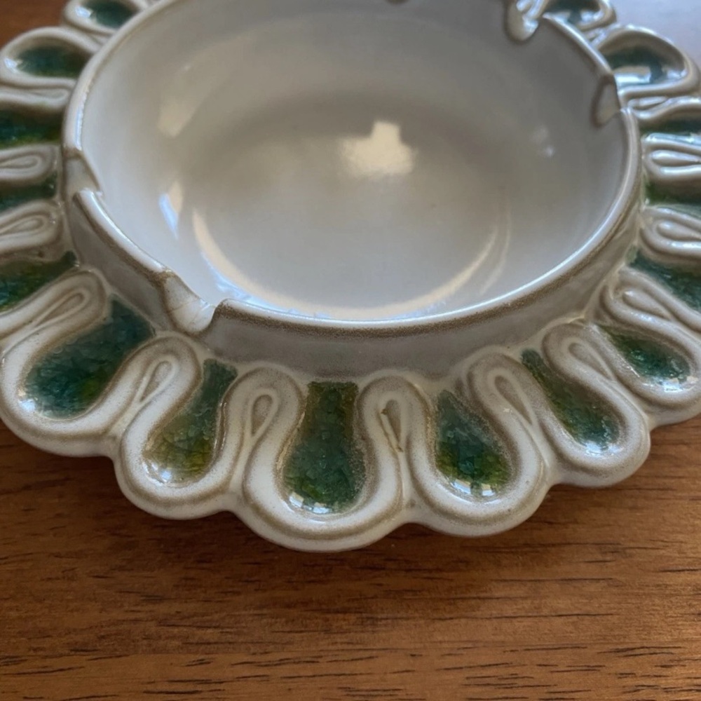 Vintage Robert Maxwell California Floral Ash Tray - Picture 3 of 4